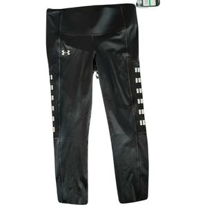 Women’s Under Armour Athletic Leggings, NWT, Large, Black